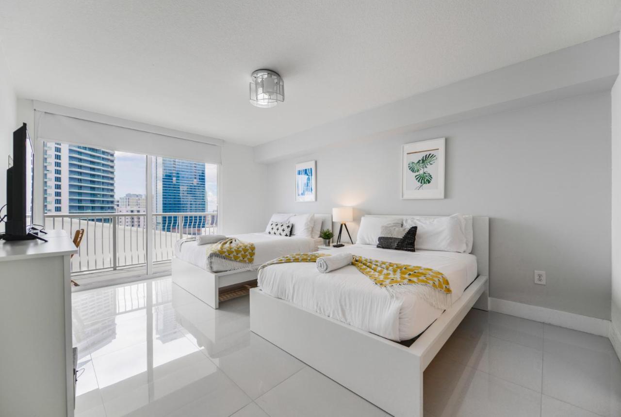 Beautiful Apartment In The Heart Of Brickell Маями Екстериор снимка