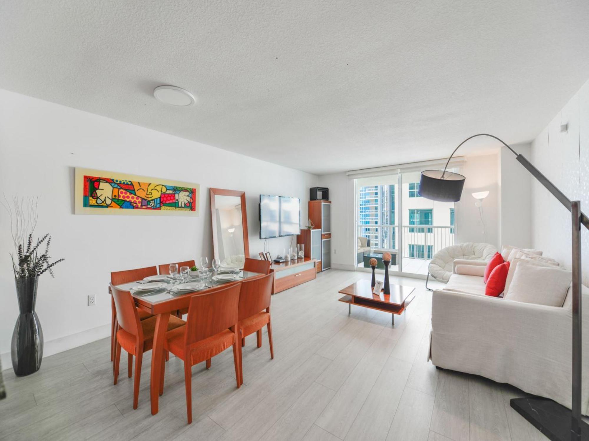 Beautiful Apartment In The Heart Of Brickell Маями Екстериор снимка